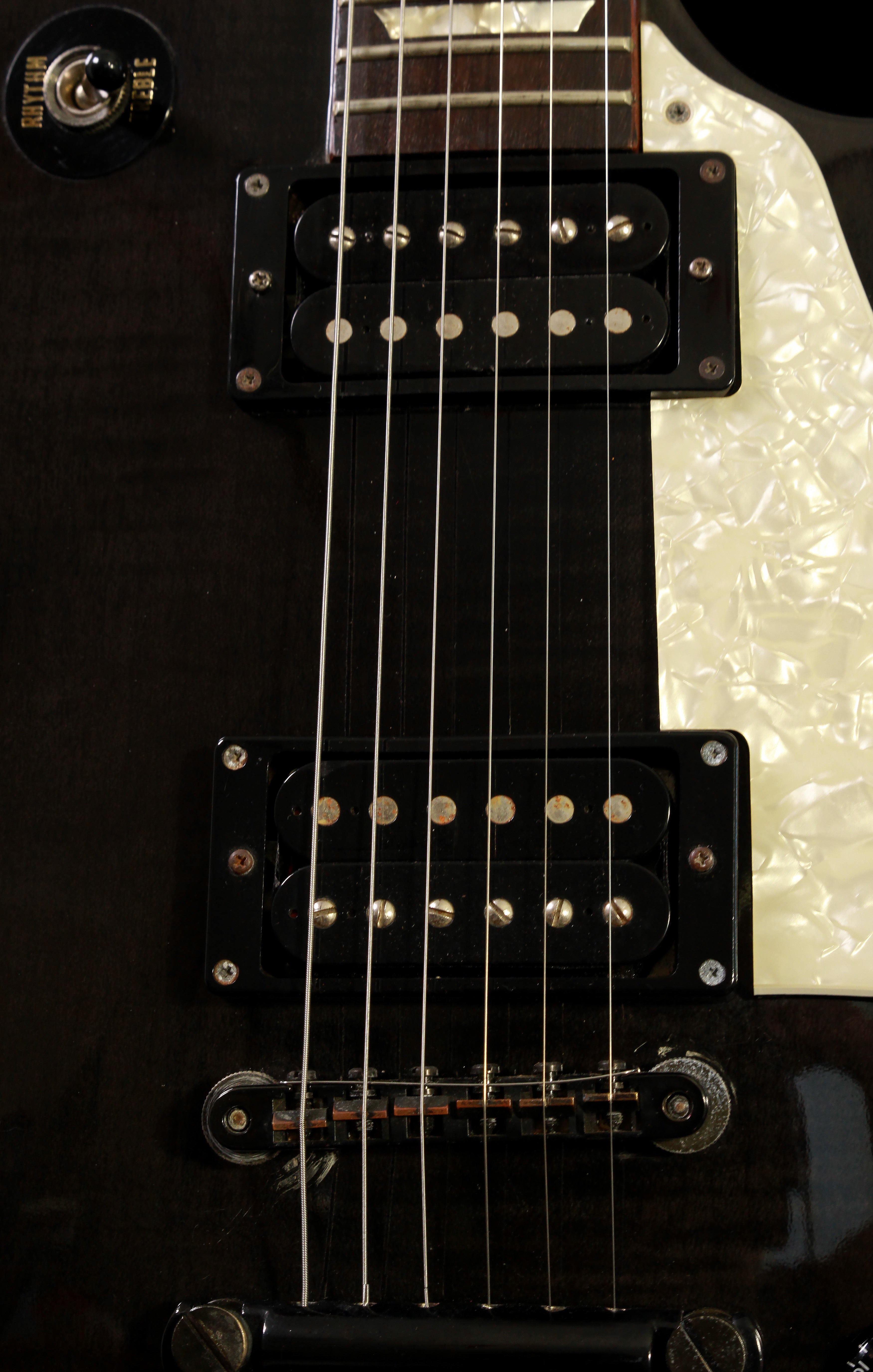 Burny Made in Japan LG-75JP Joe Perry Les Paul Transparent Black / Pea –  Soul Drifter Guitars