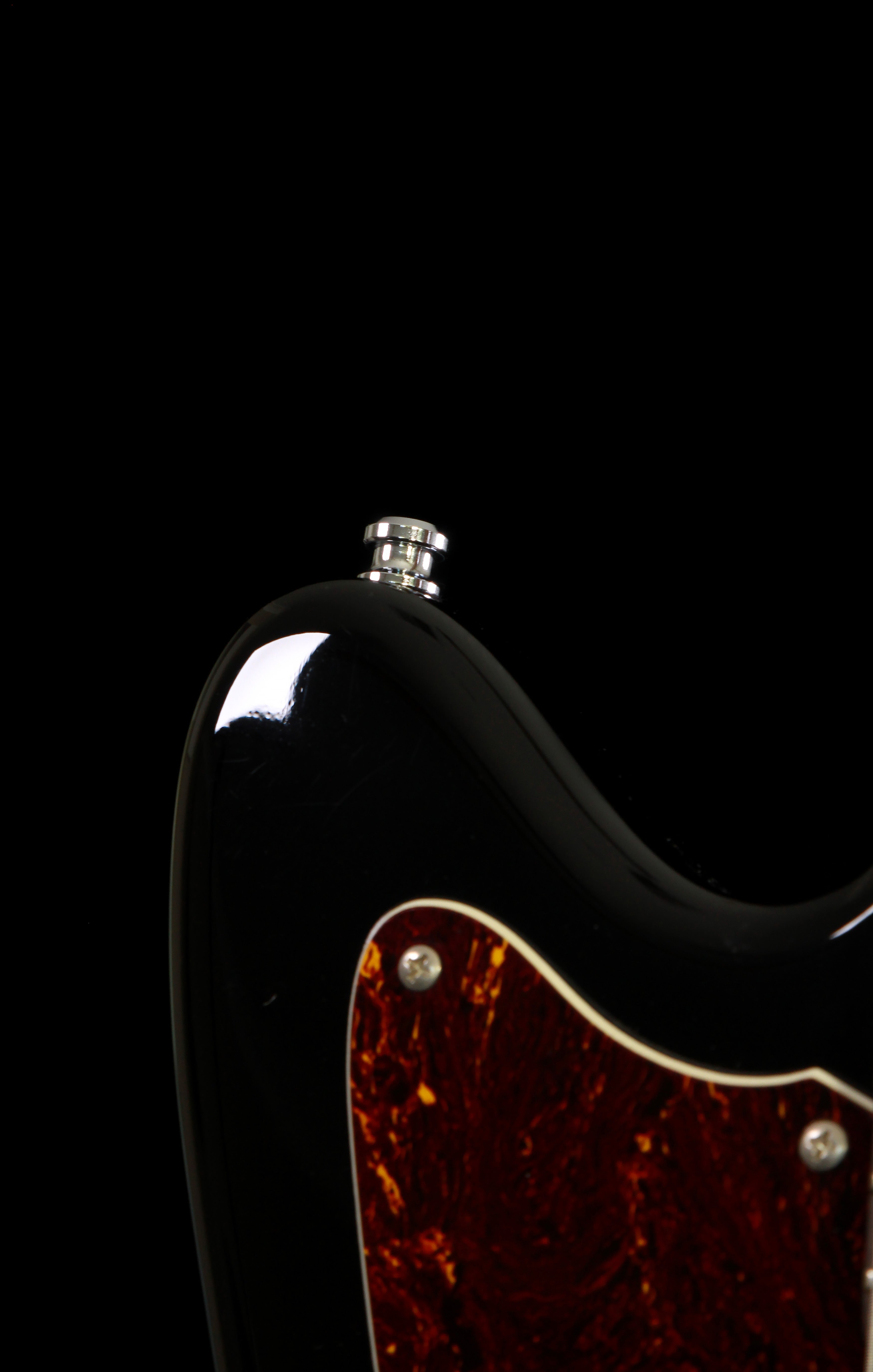 Crews Maniac Sound KTR-JM-PH Jazzmaster Black Tortoise Shell Pickguard –  Soul Drifter Guitars