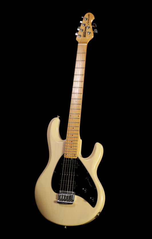 Ernie Ball Music Man Silhouette Transparent White / Blonde / Maple