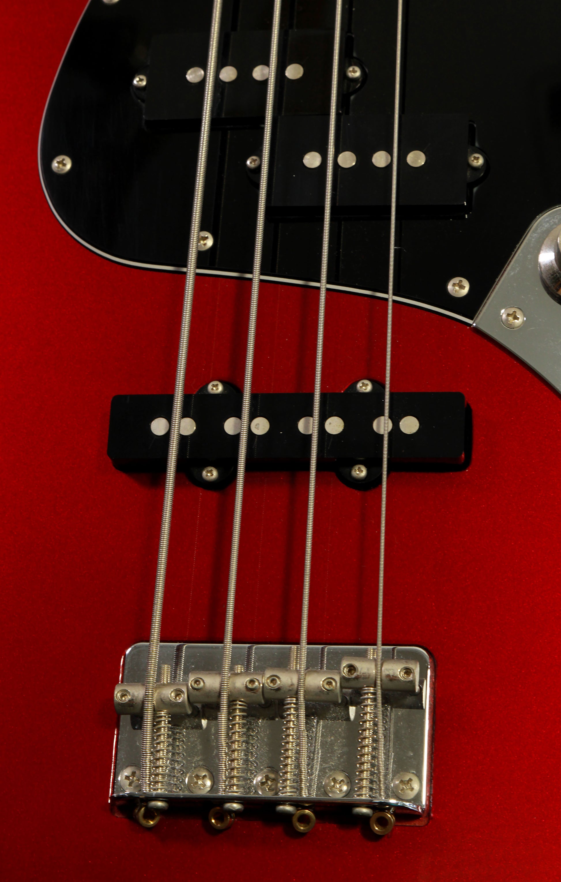 Fender Aerodyne Jazz Bass Old Candy Apple Red