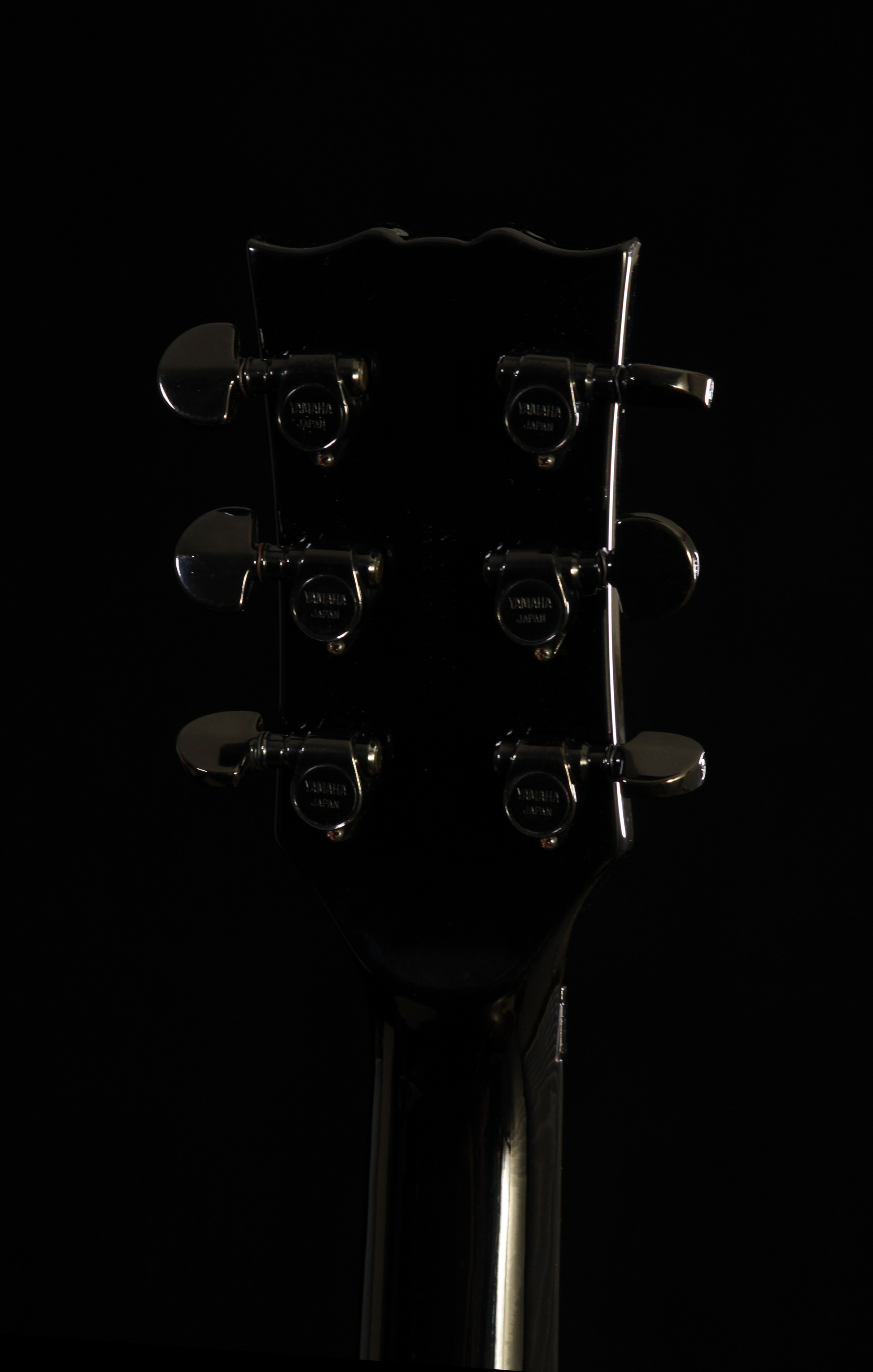 Yamaha SG 1300TS Black on Black